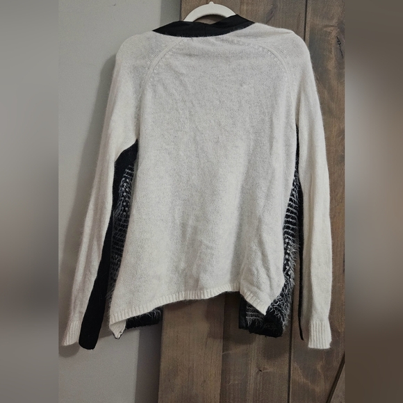 TROUVE White and black rabbit fur cardigan jacket. Faux leather trim. Size M - Picture 3 of 12
